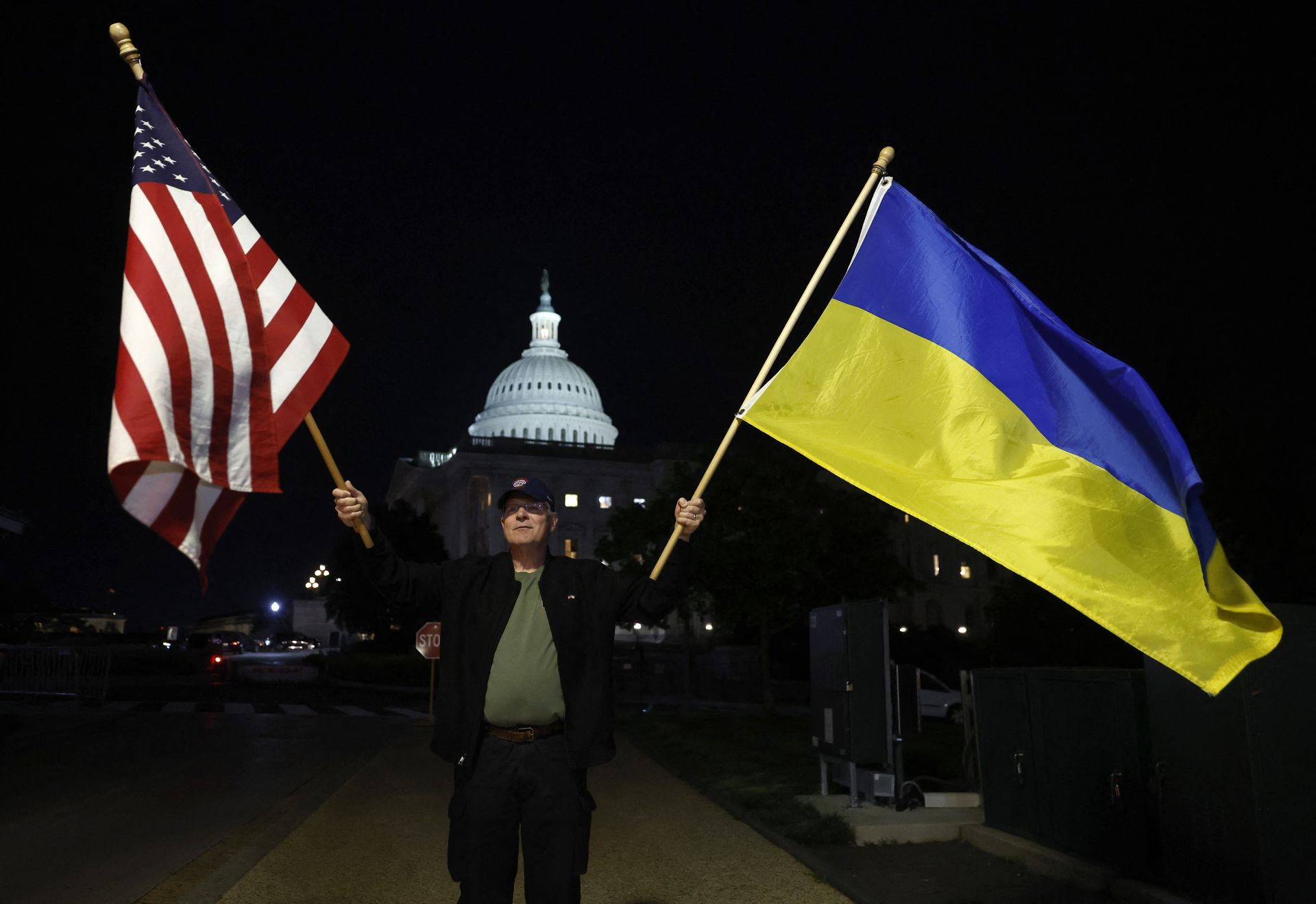 Ustawa Ws. Pomocy Wojskowej Dla Ukrainy. Jest Decyzja Senatu USA - Rp.pl