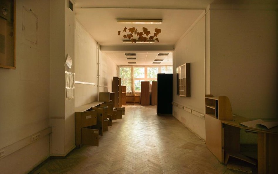 Budynek dawnej szkoły przy Emilii Plater 29. Fot. Igor Oleś