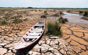 Satelity pomagają m.in. w monitorowaniu stanu wilgotności terenów oraz znikających rzek i jezior