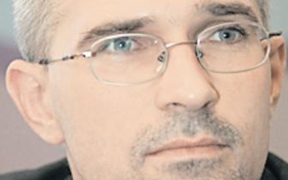 KRZYSZTOF SACHS