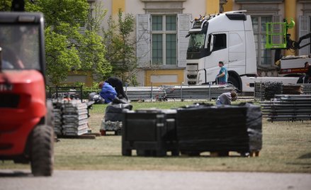 Trwa usuwanie zniszczeń po imprezie w Pałacu w Wilanowie