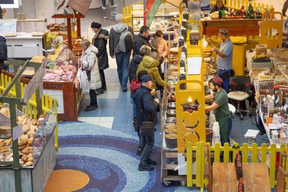 Udział w jarmarku jest bezpłatny, a stoiska są dostępne dla klientów w godzinach otwarcia galerii.