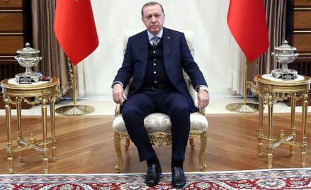 Ochrona Erdogana pobiła protestujące Polki?