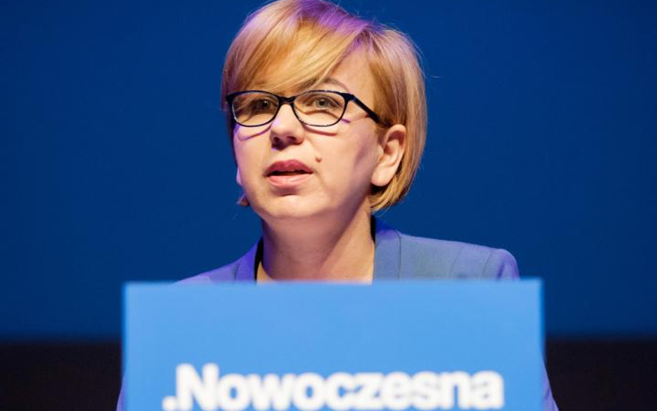 Rząd cynicznie gra uczniami
