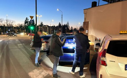 Funkcjonariusze przeprowadzili ponad 300 badań trzeźwości, a także liczne kontrole osobiste i przegl