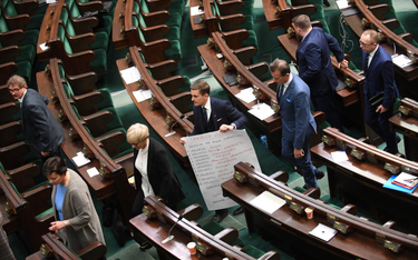 Obrady w Sejmie. Platforma Obywatelska zawiesiła protest