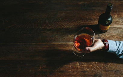 Ambra: Producent wina i cydru sięga po whisky