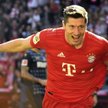 Bayern wygrywa, Lewandowski strzela i goni legendy