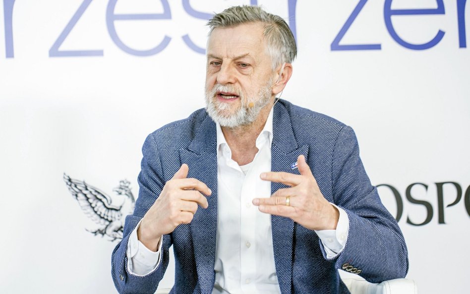 Zybertowicz: Duża część polskiego Kościoła skarlała