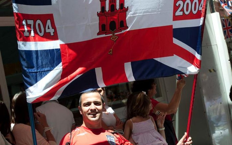 W referendum w 2002 roku tylko 187 osób chciało przyłączenia Gibraltaru do Hiszpanii. 17 900 było pr