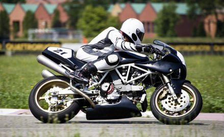 Ile VAT można odliczyć przy zakupie jednośladu