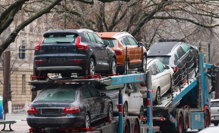 Ukrywanie szkód stało się biznesem. Kupujący używane auta tracą tysiące złotych