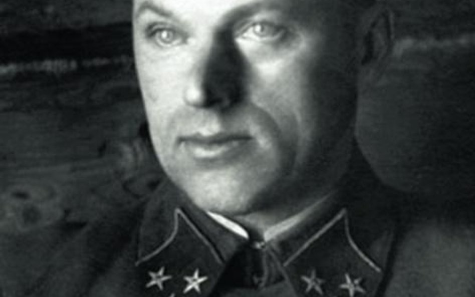 Gen. Konstanty Rokossowski, w 1941 r. dowódca sowieckiej 16. Armii, przyszły marszałek Polski