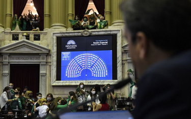 Argentyna: Izba Deputowanych za aborcją do 14 tygodnia ciąży