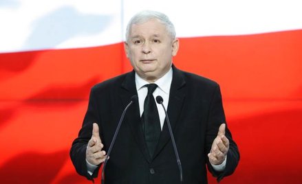 Jarosław Kaczyński mógł w ostatnich latach zmienić retorykę, ale – jak Dmowski – ocenia Polskę do bó