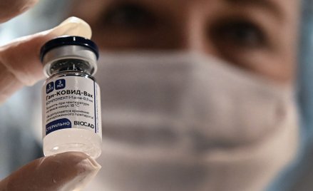 Premier Rosji: Trzecia szczepionka przeciwko COVID-19 w lutym