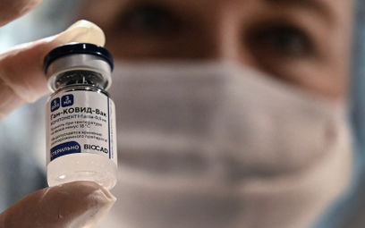 Premier Rosji: Trzecia szczepionka przeciwko COVID-19 w lutym
