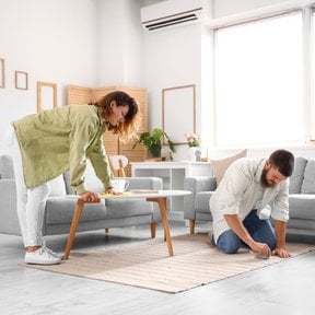 Z ankiet wynika, że w co drugim domu razem sprząta się rzadko lub nigdy.