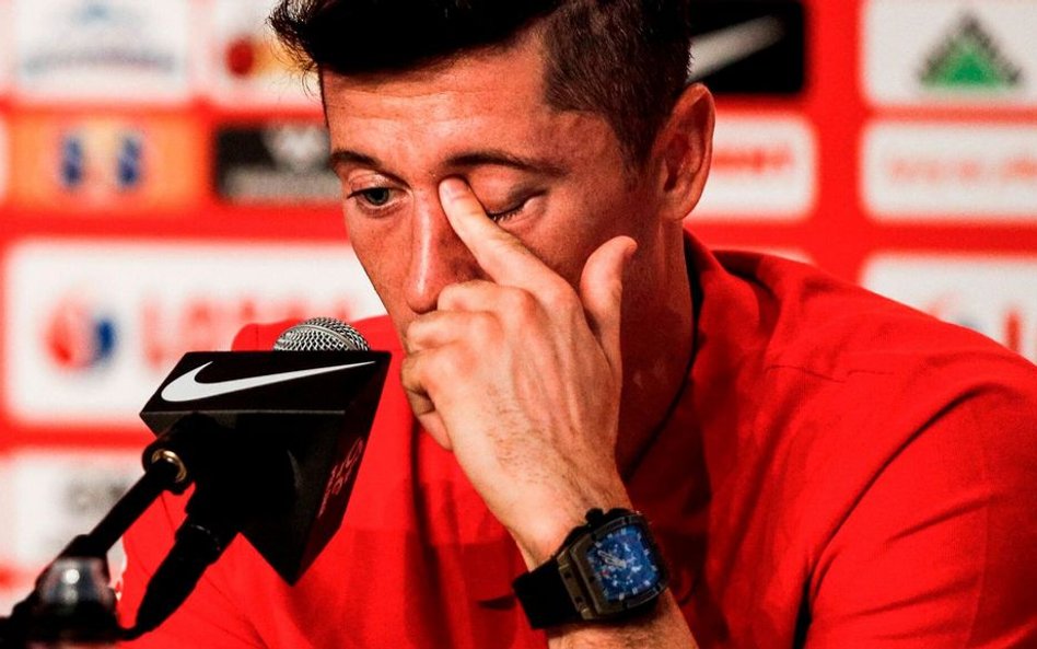 Robert Lewandowski podczas konferencji prasowej