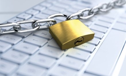RPO do Morawieckiego ws. stron internetowych: usuwać z rozwagą