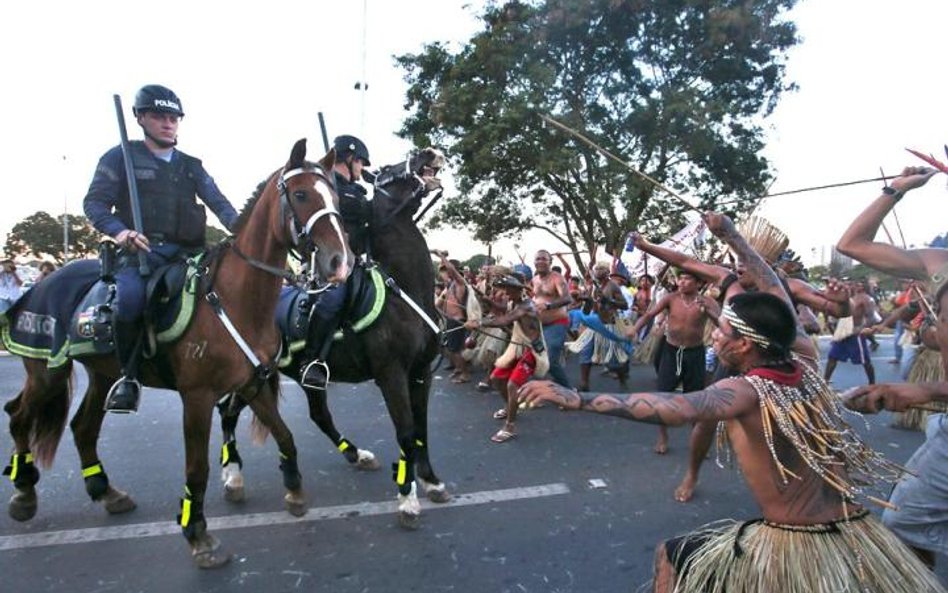 We wtorek na ulicach Brasilii przeciw mundialowi protestowało ponad tysiąc osób