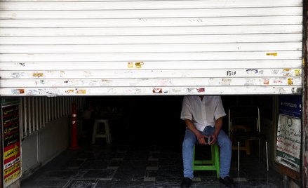 Gospodarka Iranu rozpada się, a ceny wzrosły już o 40 proc.