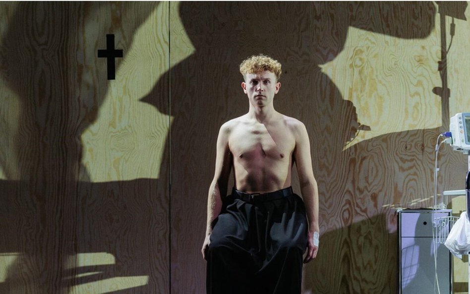 Hubert Zapiór jako Don Giovanni w spektaklu Kiriłła Sieriebriennikowa w berlińskiej Komisce Oper