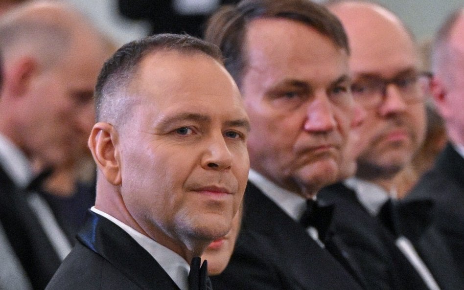 Adwokat informował o rzekomo szykowanym zamachu na prezydenta Karola Nawrockiego oraz na ministra sp