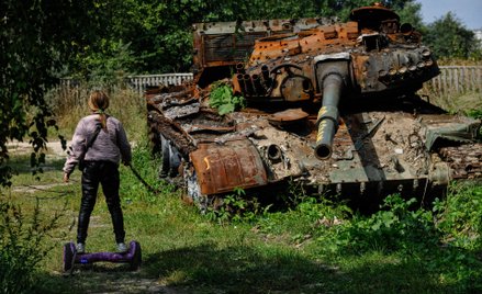 Zniszczony rosyjski czołg