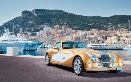 ?Księstwo nie pobiera podatku od osób fizycznych, pod warunkiem że mają status rezydentów