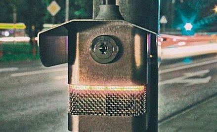 Czujniki mierzące poziom pyłów zawieszonych instaluje na swoim terenie coraz więcej śląskich samorzą