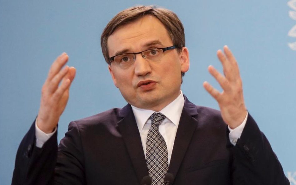 Czy ustawy o KRS i sądach za bardzo wzmocnią pozycję ministra sprawiedliwości Zbigniewa Ziobry?