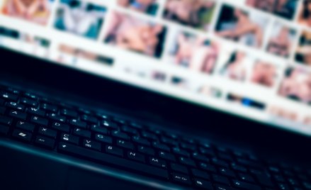 Pornografia na salonach