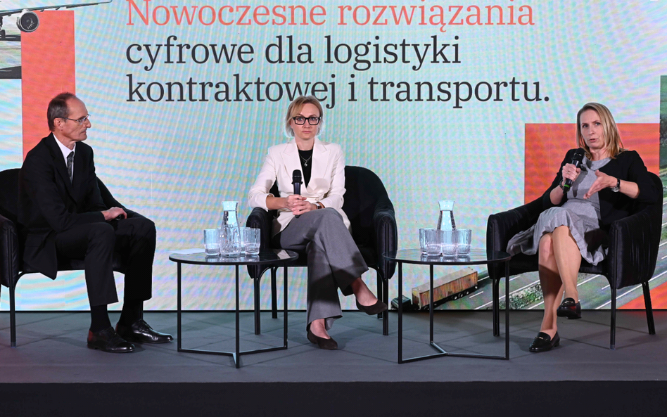 Od lewej: Robert Przybylski, Natalia Karpik oraz Maja Kierzek-Piotrowska
