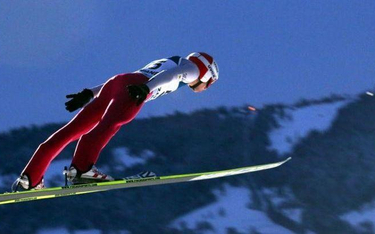 Polacy polubili zakłady na skoki narciarskie