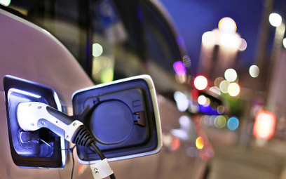 Za mało energii w rządowym programie wspierania elektromobilności