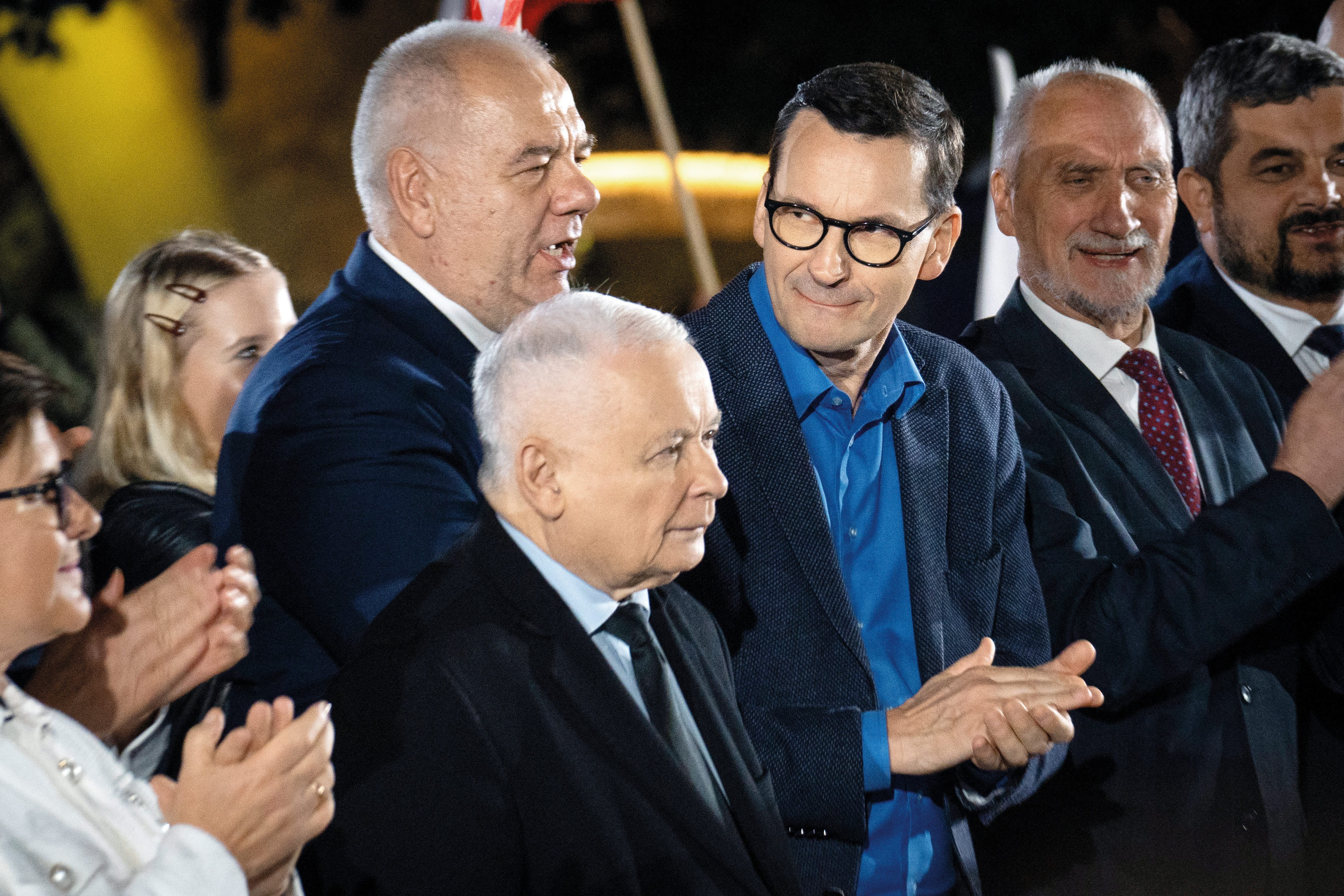 Bratobójcza walka w PiS. Partia musi się liczyć z Karolem Nawrockim