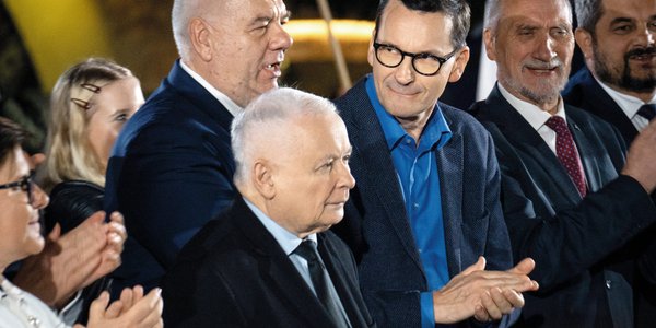 Bratobójcza walka w PiS. Partia musi się liczyć z Karolem Nawrockim