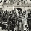 W ciągu kilku lat w ręce bolszewików wpadło niemal całe bogactwo dawnej Rosji. Na zdjęciu: żołnierze