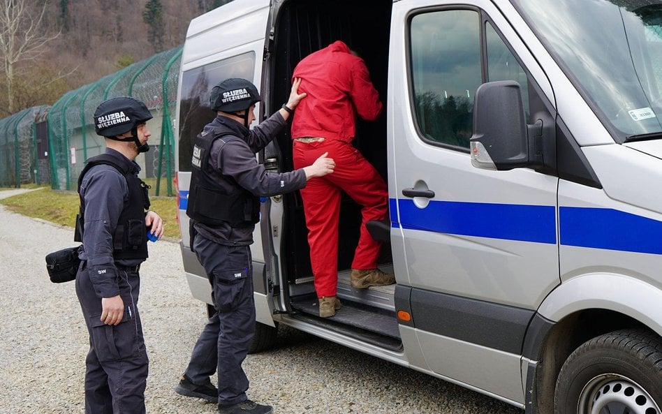 Służba Więzienna poszukuje nowych pracowników