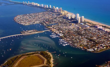 USA: W Palm Beach zatrzymano Irańczyka. Miał przy sobie noże