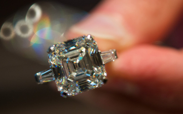 Według Zimnisky Global Rough Diamond Index ceny diamentów są najniższe od roku