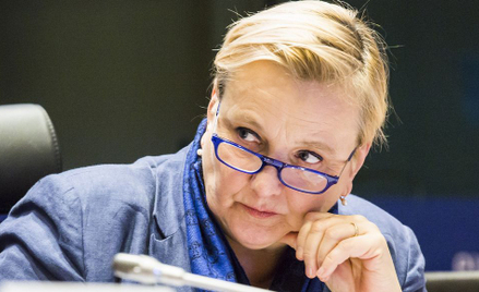 Moje banery, plakaty wyborcze są oznaczane swastykami, zrywane, niszczone - nic się nie dzieje. Komp