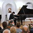 Koreański pianista Cho Seong-jin podczas koncertu inauguracyjnego 76 Międzynarodowy Festiwal Chopino
