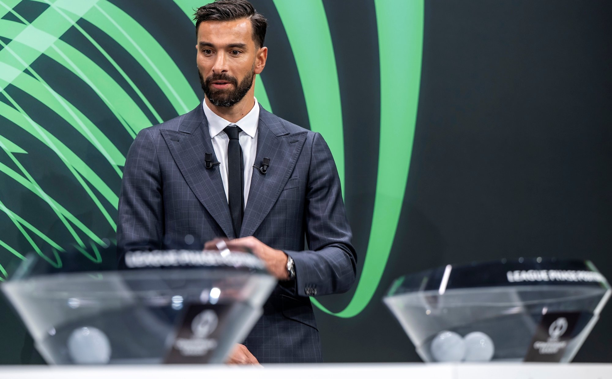 Losowanie Ligi Mistrzów i Ligi Konferencji. Z kim zagrają Barcelona, Lech i Raków?