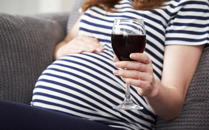 RPD o skutkach picia alkoholu przez kobiety w ciąży