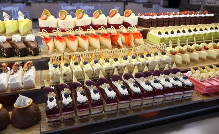 Co najmniej 20 procent jedzenia w turystyce idzie do kosza. Jak go nie marnować?