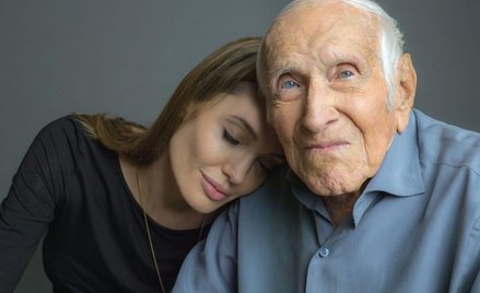 Z Angeliną Jolie podczas realizacji filmu „Niezłomny”. Zamperini miał wówczas 96 lat