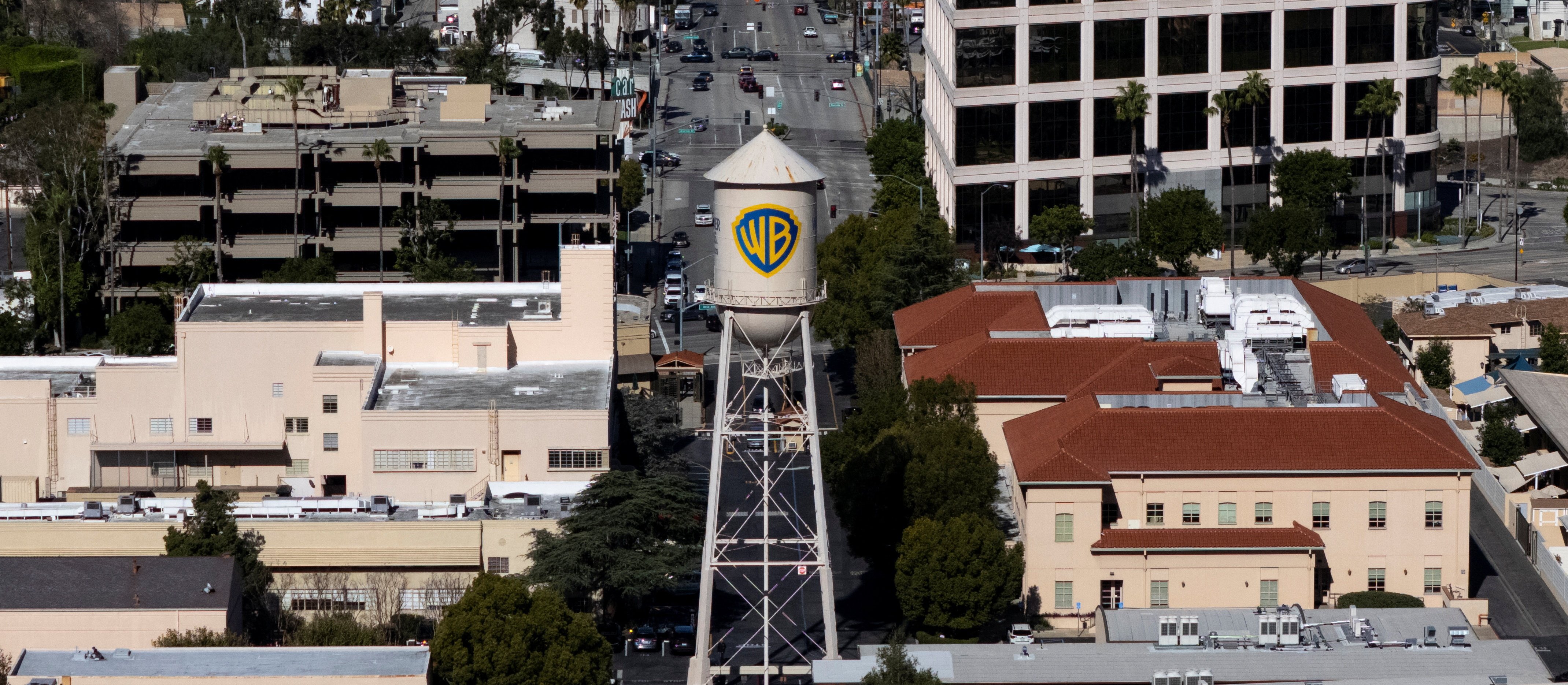 Inwestor-aktywista wtrąca się do przejęcia Warner Bros. Discovery