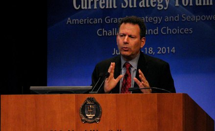 Robert D. Kaplan: Nowi członkowie NATO i Unii Europejskiej powinni przede wszystkim dążyć do wzmocni